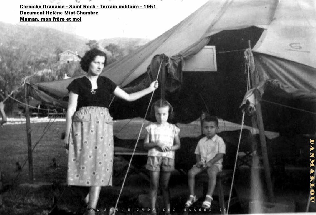 PLAGE DE ST ROCH Devant notre Guitoune de l Armee.JPG